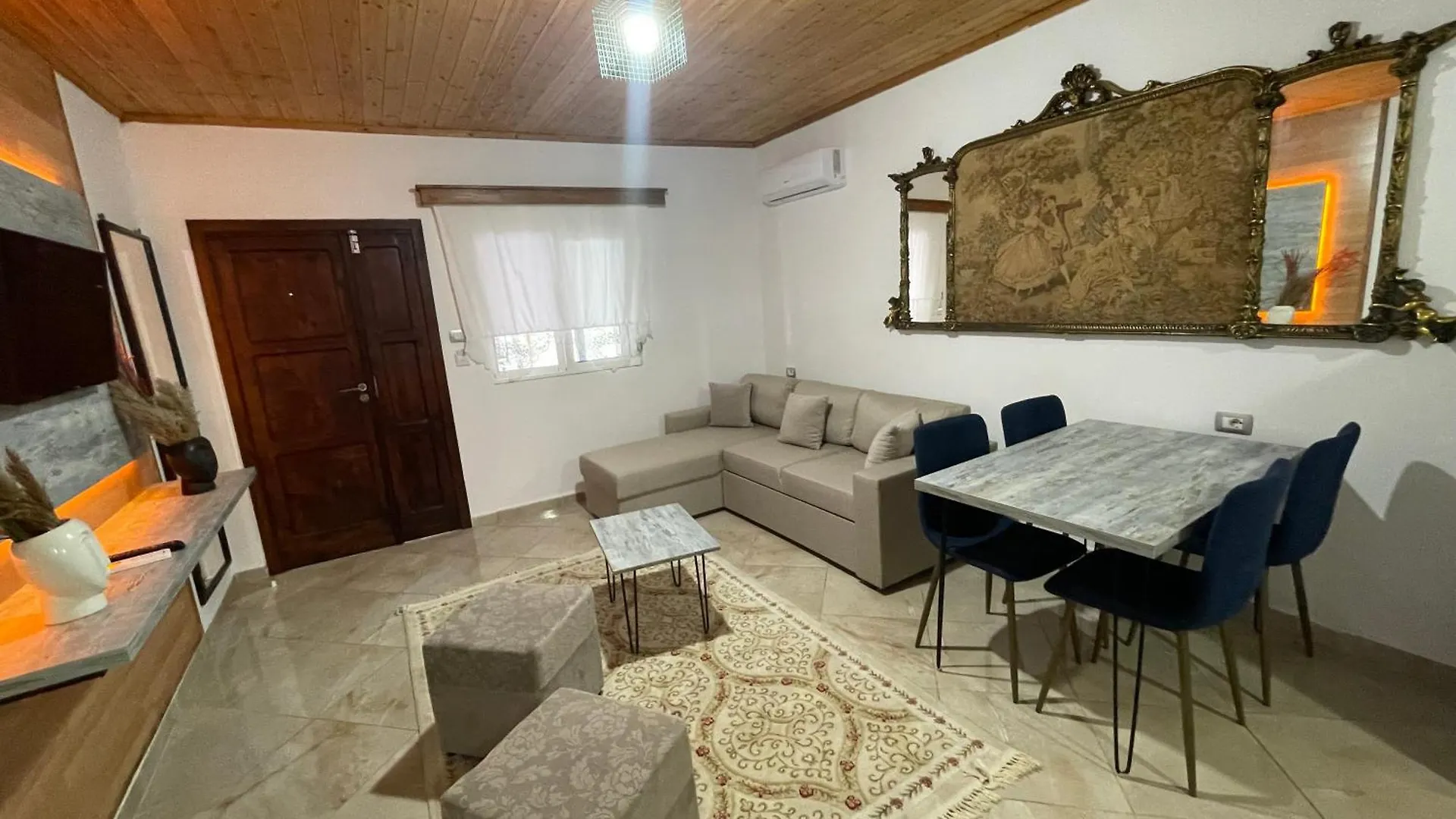 Rian Apartment Gjirokastër